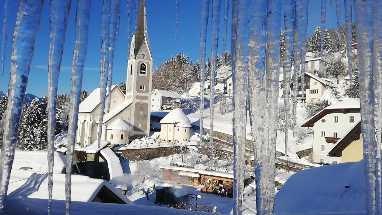 Gasthof Zur Schmiede Berg im Drautal Esterno foto